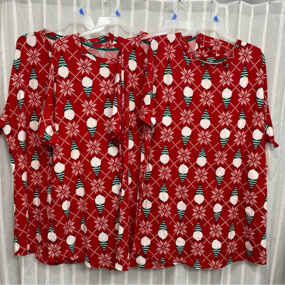 4 Pack Gnome Holiday Christmas Sleep Shirt Gown with pockets- Size 2X / 3X‎ NWT - Picture 1 of 11